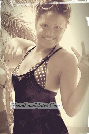 159194 - Omaira Age: 34 - Colombia