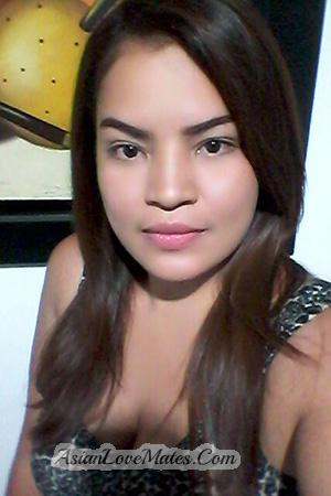 172025 - Carmela Age: 42 - Colombia