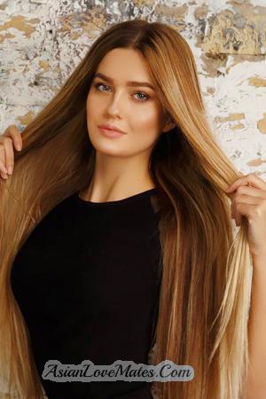 172854 - Alena Age: 35 - Ukraine