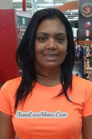 175039 - Jennifer Age: 39 - Colombia