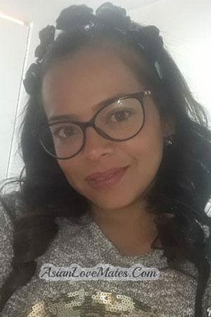 181685 - Martha Age: 42 - Colombia