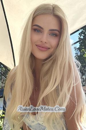 184915 - Kristina Age: 36 - Ukraine