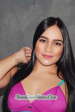 185418 - Tatiana Age: 28 - Colombia