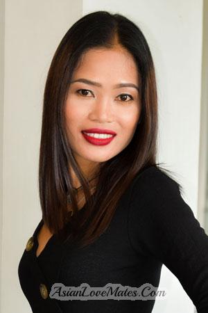 Philippines women