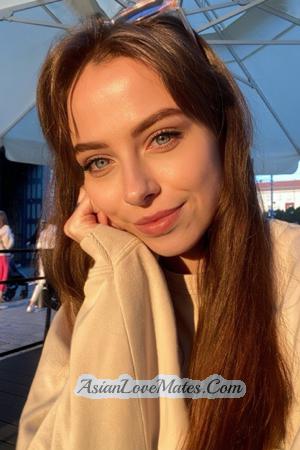 204112 - Anastasia Age: 28 - Ukraine