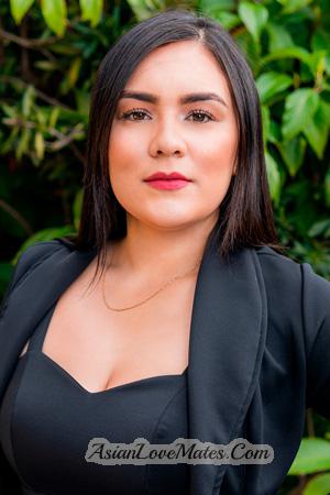 206509 - Yuliana Age: 34 - Colombia