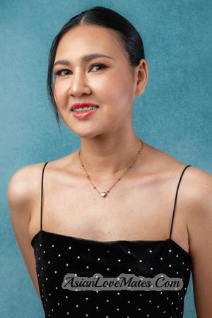 218877 - Malairat Age: 30 - Thailand