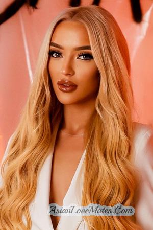 223698 - Polina Age: 26 - Ukraine