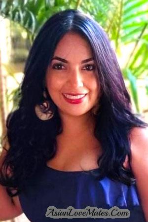 223715 - Iyaneth Age: 37 - Colombia