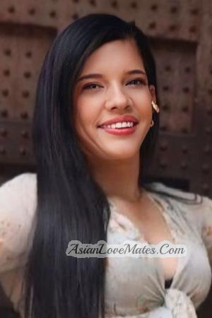 225213 - Yunelis Age: 42 - Colombia